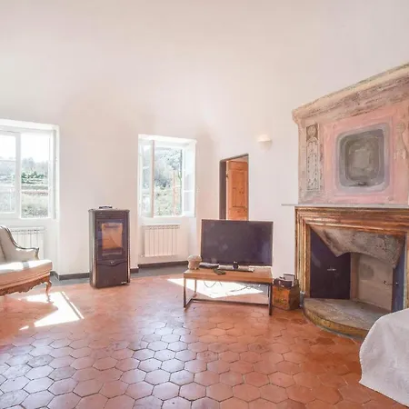 Casa Giulia * Praelo